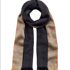 India Hicks Queen’s Highway Scarf